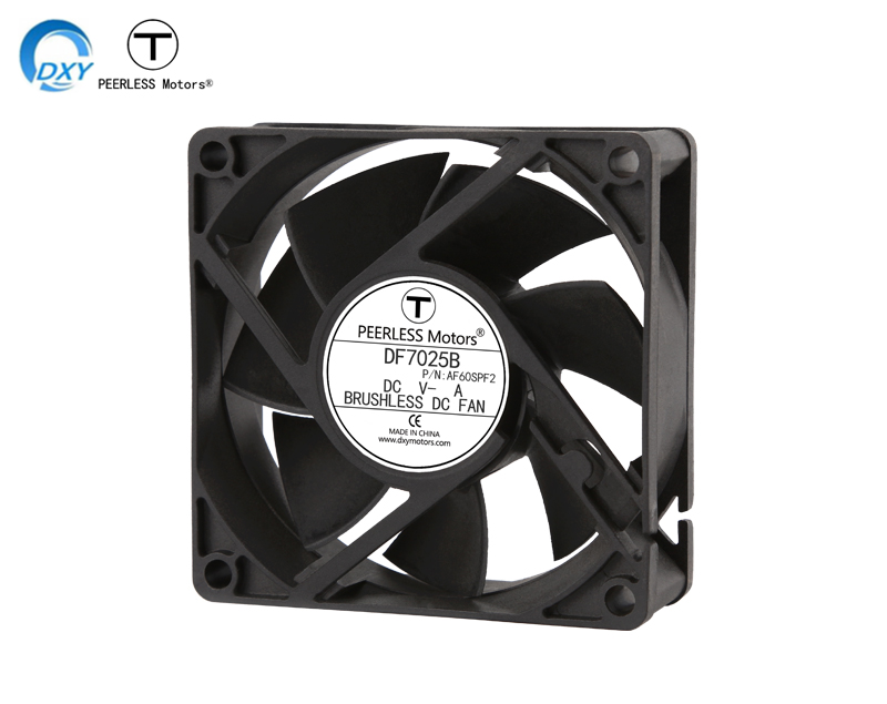 7025医疗设备直流散热风扇