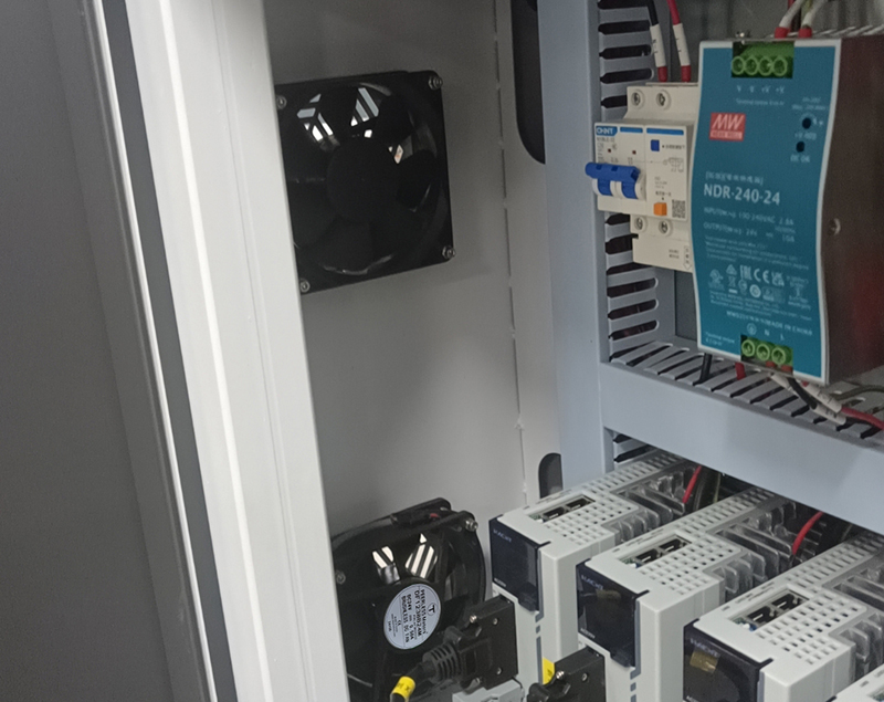 1736993315243090.jpg 机柜风扇2.jpg