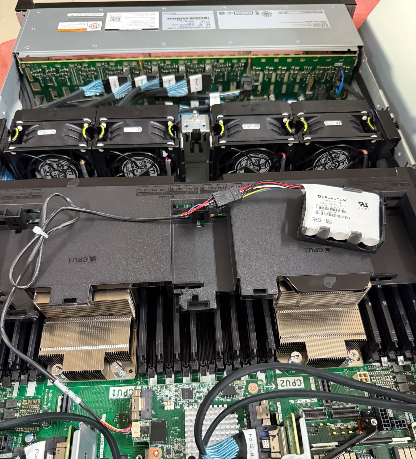 1765417051859864.jpg 服务器图片二.jpg